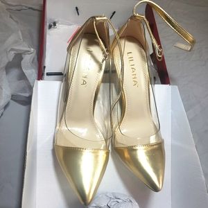 Liliana Olga gold pumps